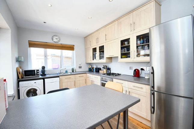 1 Lynwood Avenue, Manchester photo 4