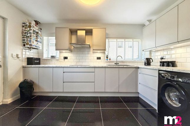 Gaer Park Lane, Newport photo 4