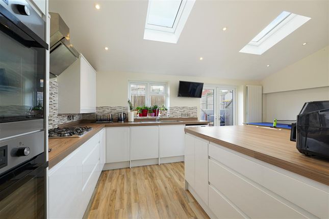9, Commodore Road, Maidstone photo 4