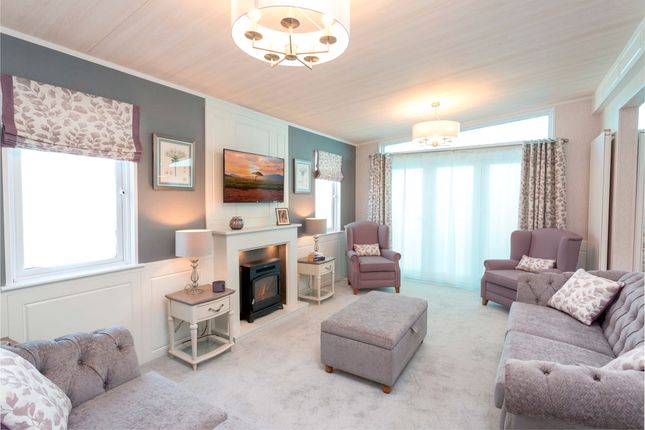Mobile/park home for sale in Oyster Bay Coastal &amp; Country Retreat, Halt Road, Truro, Cornwall