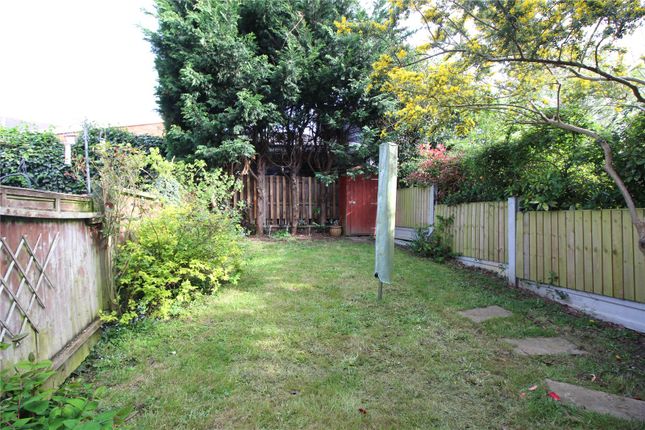 Terraced house to rent in The Foxgloves, Billericay