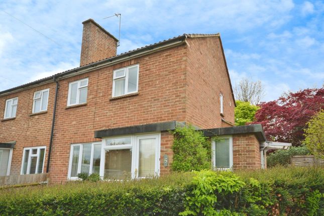 End terrace house for sale in Cavendish Close, Amersham