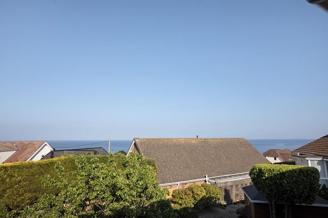 18, Woodland Avenue, Teignmouth photo 4