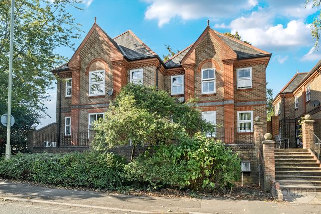 2B68418F-Dac4-415...