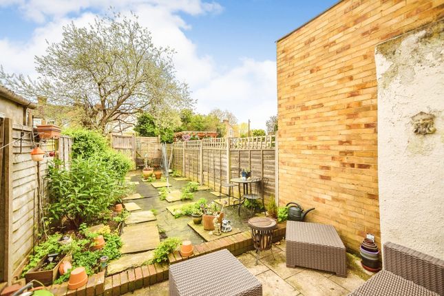 End terrace house for sale in Farleigh Lane, East Farleigh, Maidstone