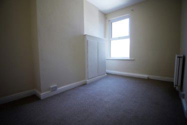 13, Gladstone Street, Blackpool photo 4