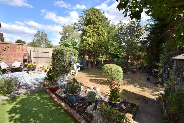 30 Greedon Rise, Loughborough photo 4