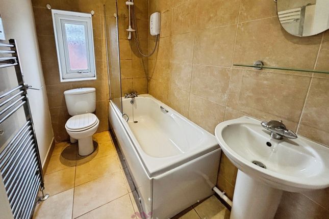 23, Ivanhoe Road, Doncaster photo 4