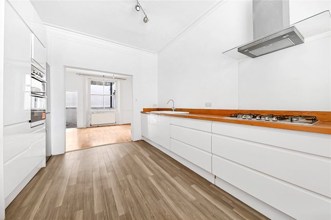 4A,, Pindock Mews, London photo 4