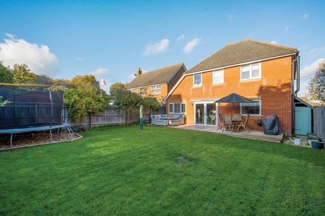 Detached house for sale in Inkerman Close, Abingdon, Oxfordshire