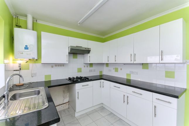 3, Milland Close, Bexhill-On-Sea photo 2