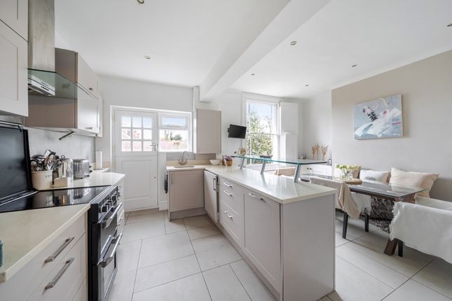 26, Prospect Road, St. Albans photo 3