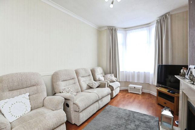 104, Queenborough Road, Sheerness photo 2