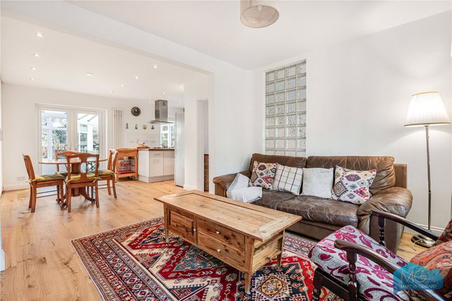 58, Coppetts Road, London photo 3