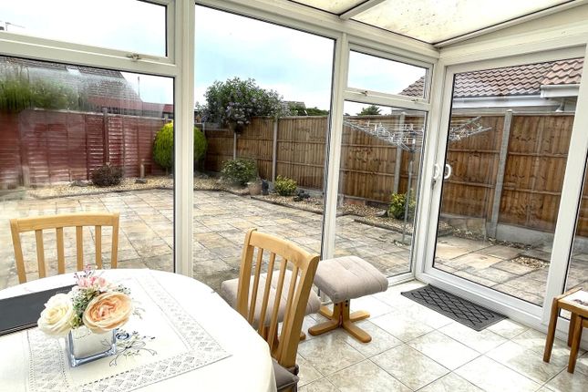 44, Saxondale Avenue, Burnham on Sea photo 4