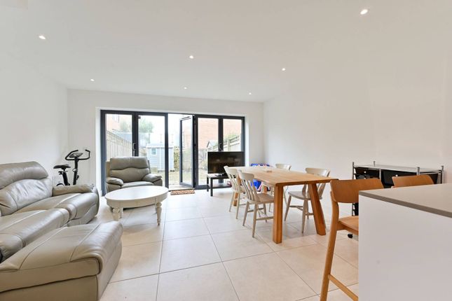4-bed house on Putney Hill, Putney Heath, £1,250,000