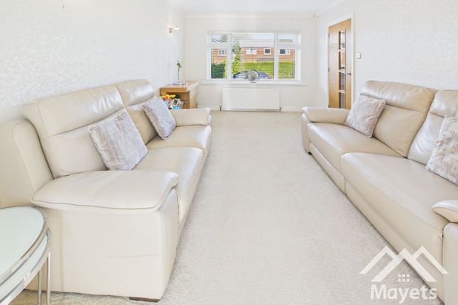71 Columbia Way, Blackburn photo 3