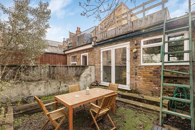 359, Roman Road, Bow photo 3