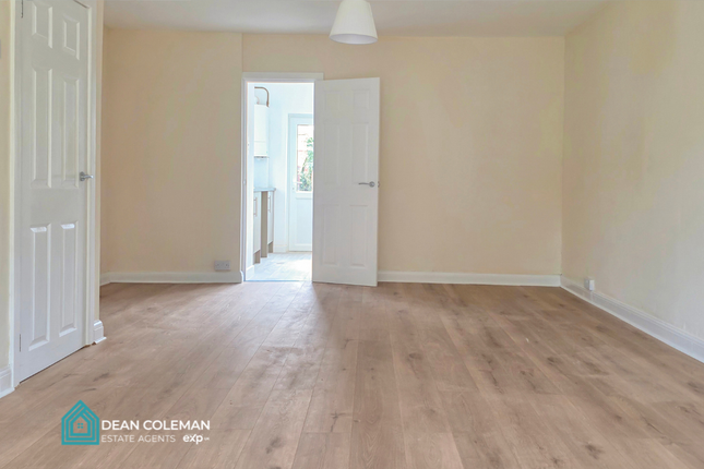 441, Rednal Road, Birmingham photo 4