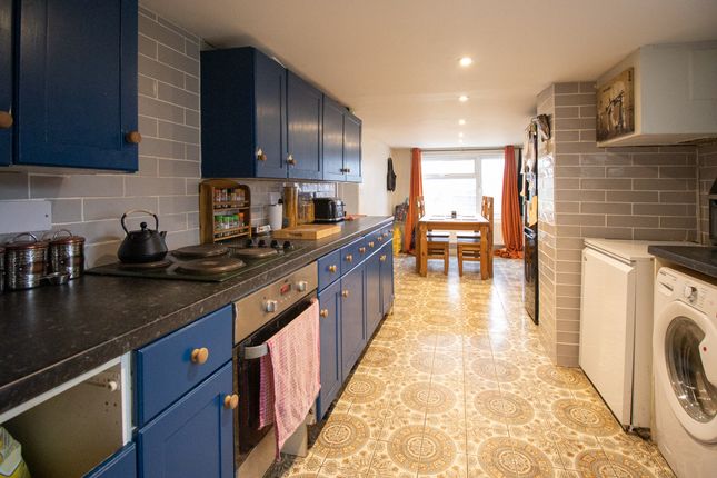 42, Lynn Road, Terrington St Clement, Norfolk, PE34 photo 3