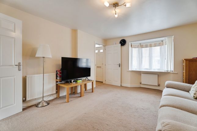39, Hundred Acre Way, Red Lodge, Bury St. Edmunds photo 4