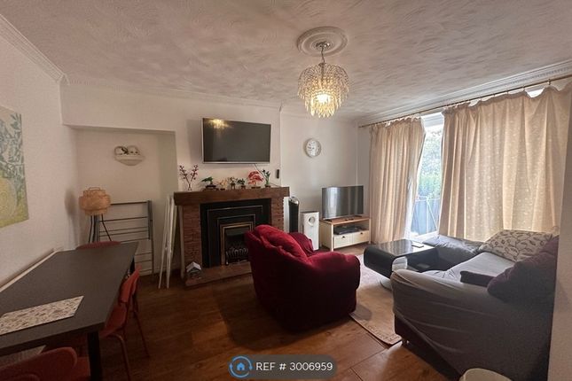 Weoley Castle Road, Birmingham photo 4