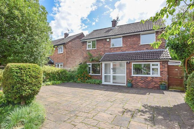 Thumbnail Detached house for sale in Queensway, Heald Green, Cheadle