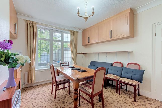 46, GARDEN ROAD, BRIGHOUSE photo 3