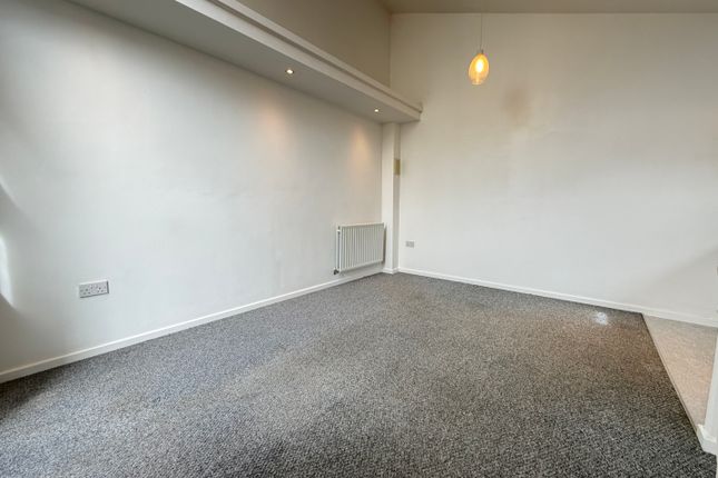 119, Follager Road, RUGBY photo 2