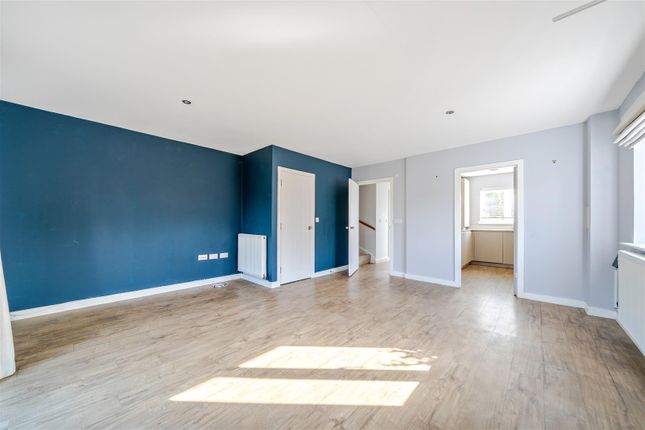 2, Hop Pocket Way, Headcorn photo 2