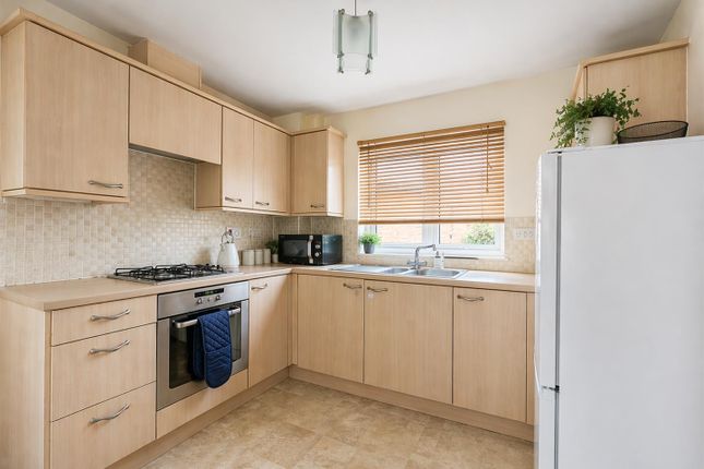 35, Westland Drive, Lee-On-The-Solent photo 3