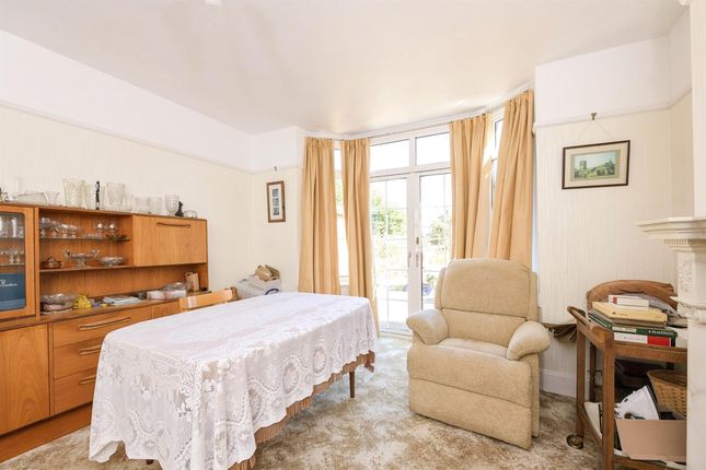 Terraced house for sale in The Crescent, Abington, Northampton