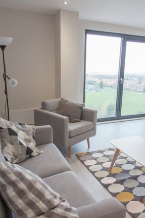 Thumbnail Flat to rent in Regent Farm Road, Newcastle Upon Tyne