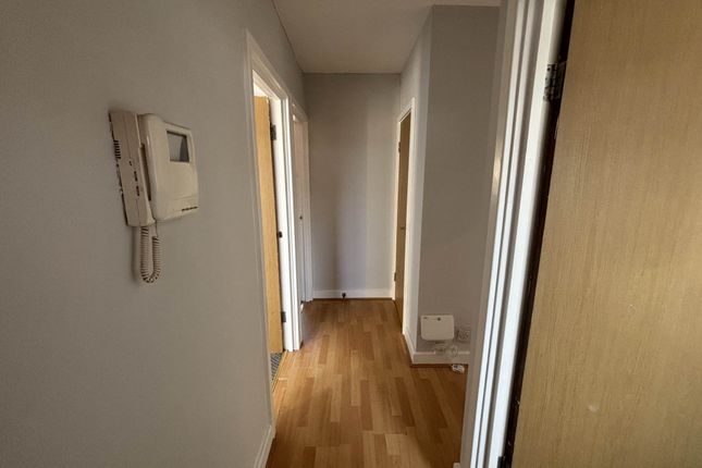 48, Melmerby Court, Salford photo 3