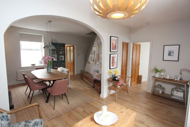 12 Church Street, Llantwit Major photo 3