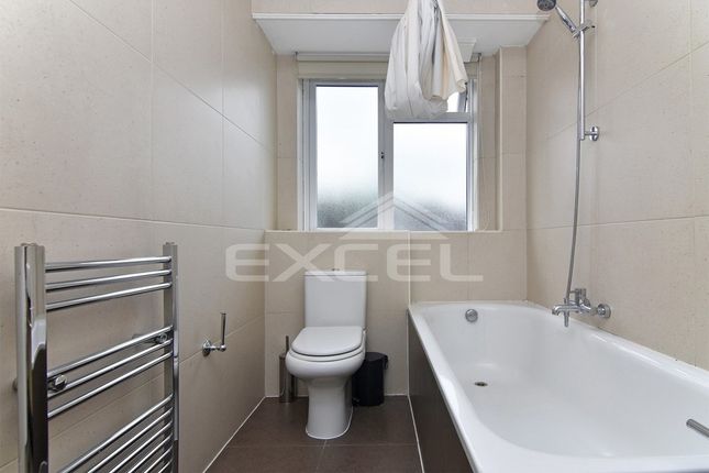Flat 1, 14, Baronsmere Road, East Finchley photo 4