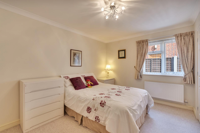 2, Breidden Court, Llanymynech photo 4