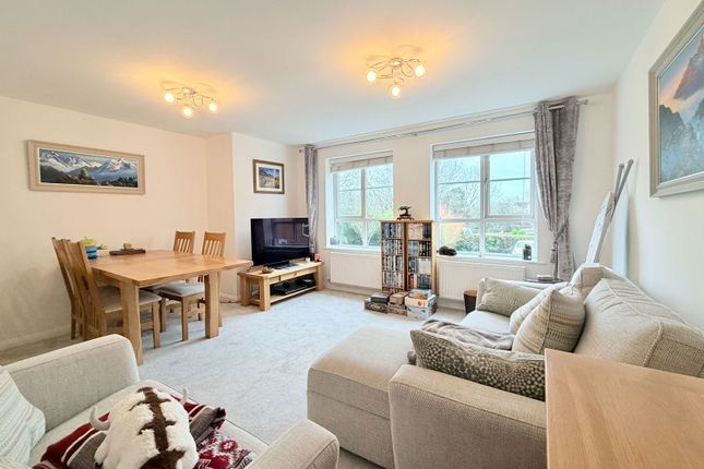 17, Lea Green Drive, Birmingham photo 2