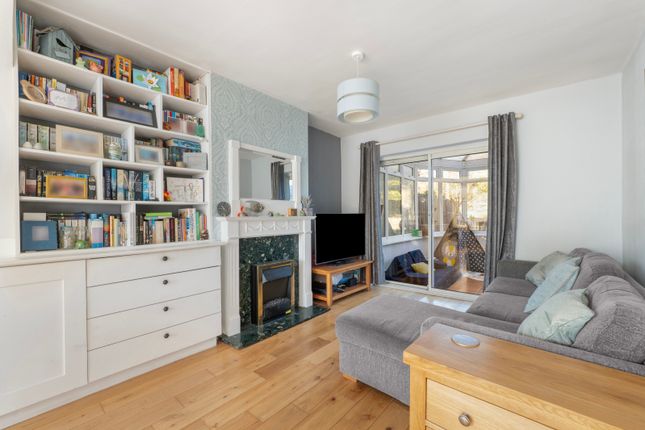 31, Victoria Avenue, Wallington photo 3