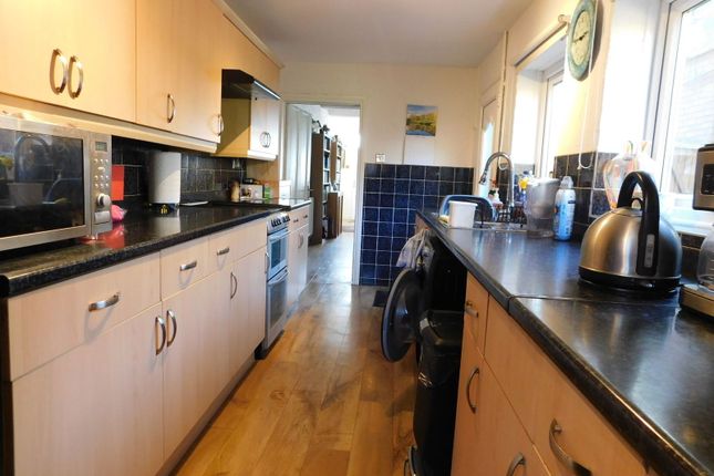 22, Burton Road, Swadlincote photo 4