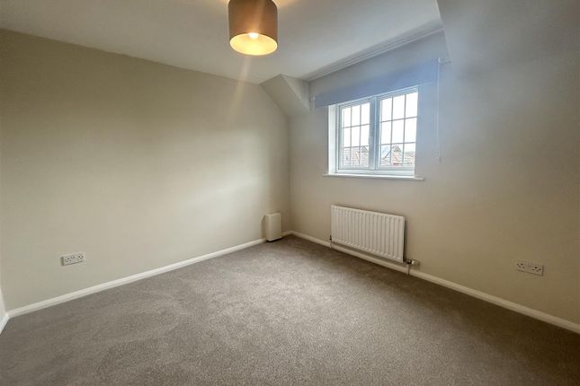 12, Eames Orchard, Ilminster photo 5