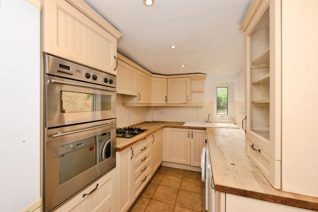 45, New Road, Ware photo 4