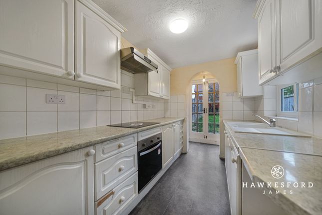 14 Station Road, Sittingbourne photo 4