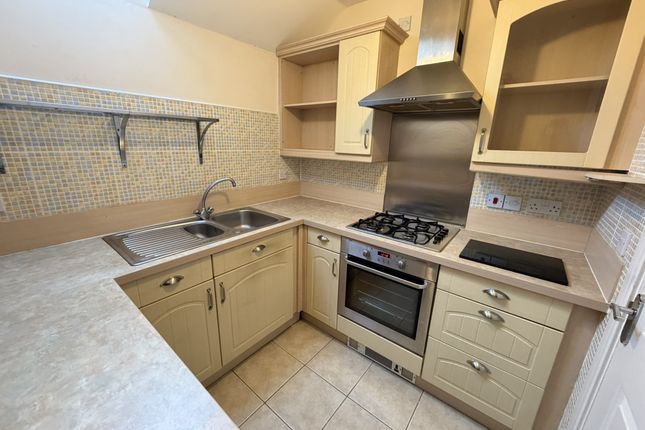 32, Salisbury Avenue, Grimsargh photo 3