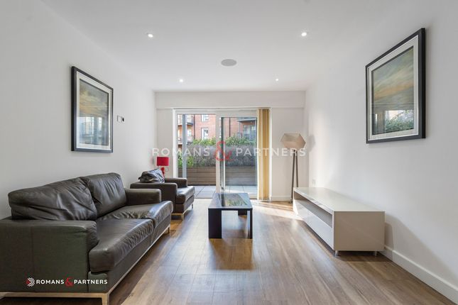 Flat 8 Carvell House, 1, Beaufort Park, London photo 3