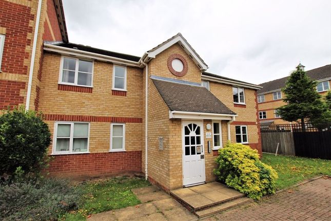 Flat for sale in Athena Close, Kingston Upon Thames