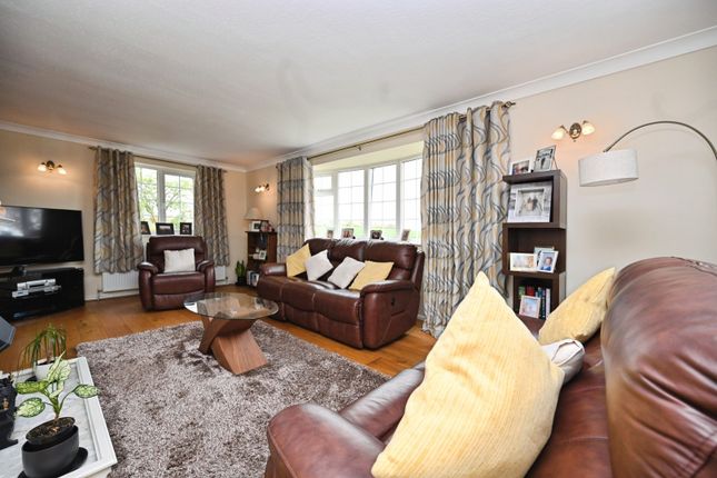 4, Hill View, York photo 3
