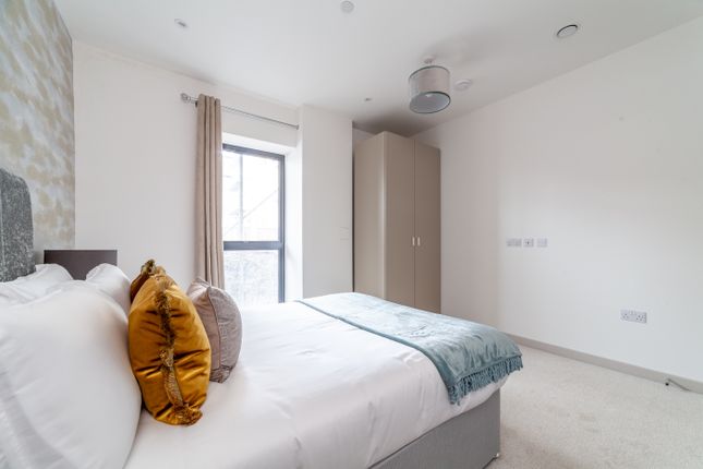 Flat for sale in West Hendon Broadway, London