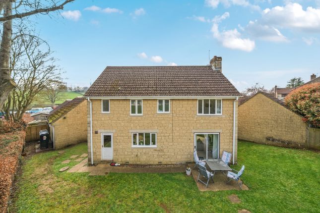 12, Drakes Meadow, East Coker photo 2