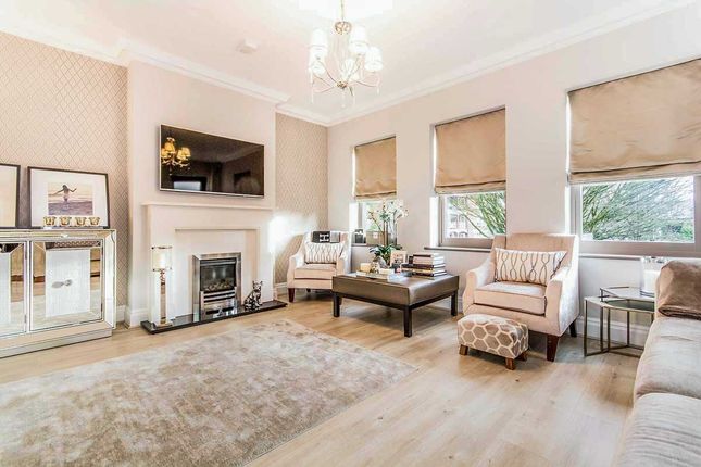 6, Kensington Gardens, Alderley Edge photo 2